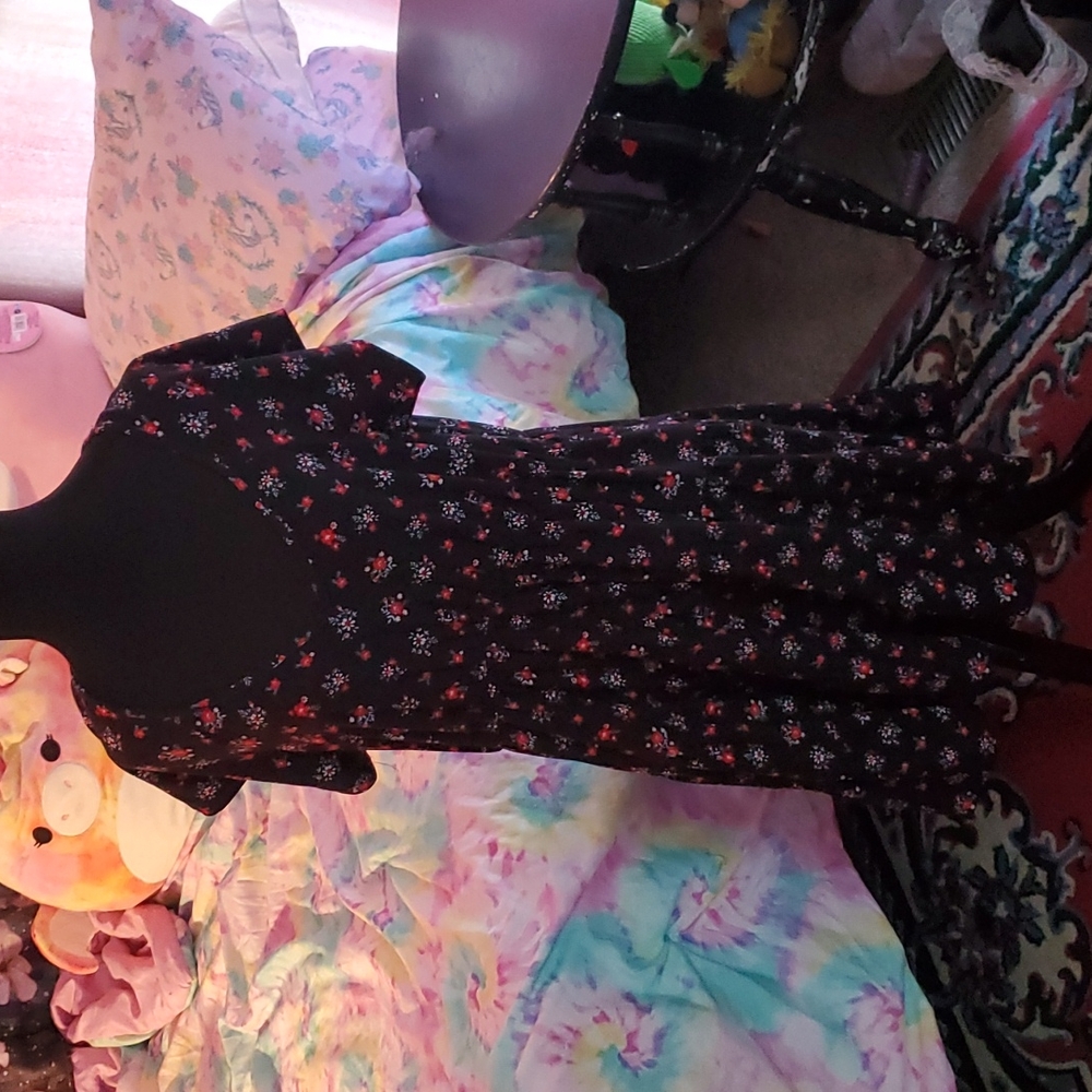 3for30-Deep v-neck, short sleeve, floral dress, sz xl